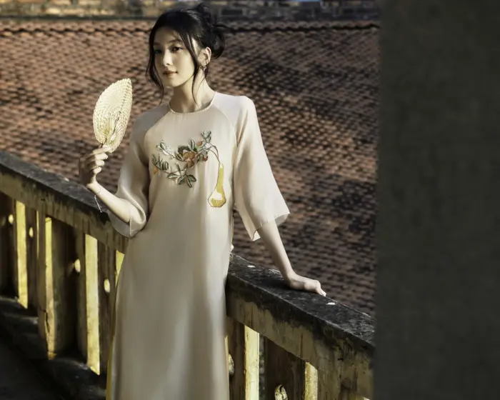 Thiết kế áo dài cách tân