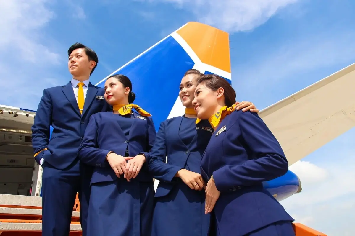 Đồng phục tiếp viên hàng không hãng Jetstar Pacific Airlines