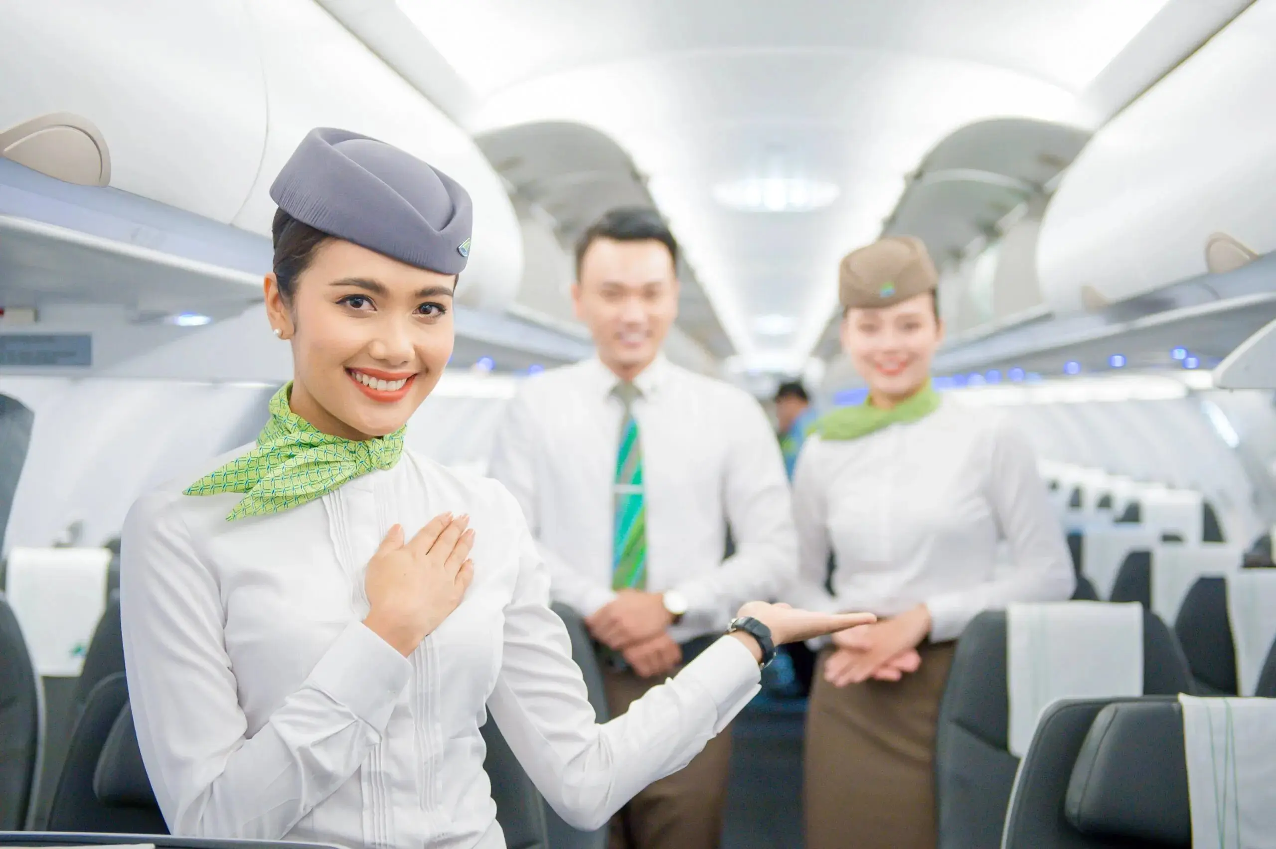 trang phục tiếp viên hàng không hãng Bamboo Airways